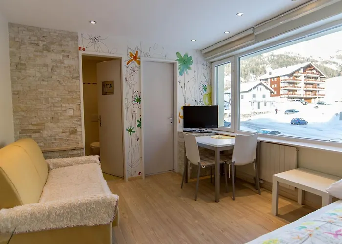 Haus Cristal By Interhome Διαμέρισμα *